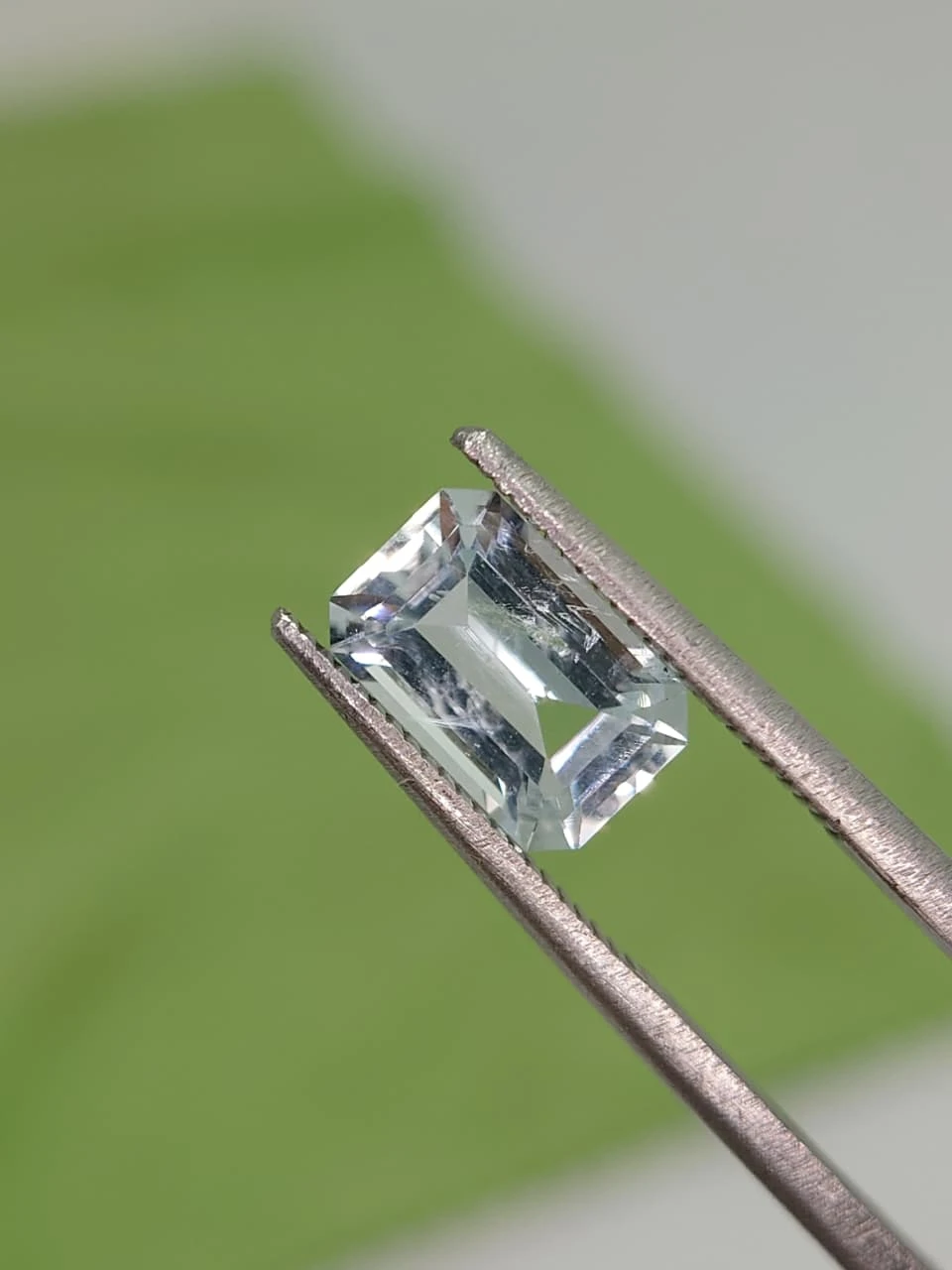 1.5ct Untreated Natural Aquamarine in Emerald Cut from Madgascar — view 6